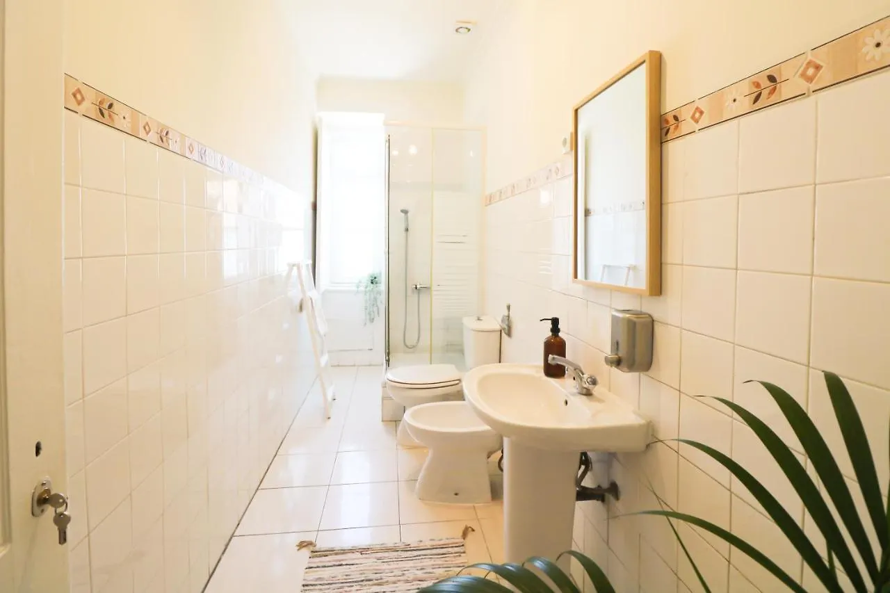 Chalet Santa Rita - Stunning Apt. Next To The Sea Estoril